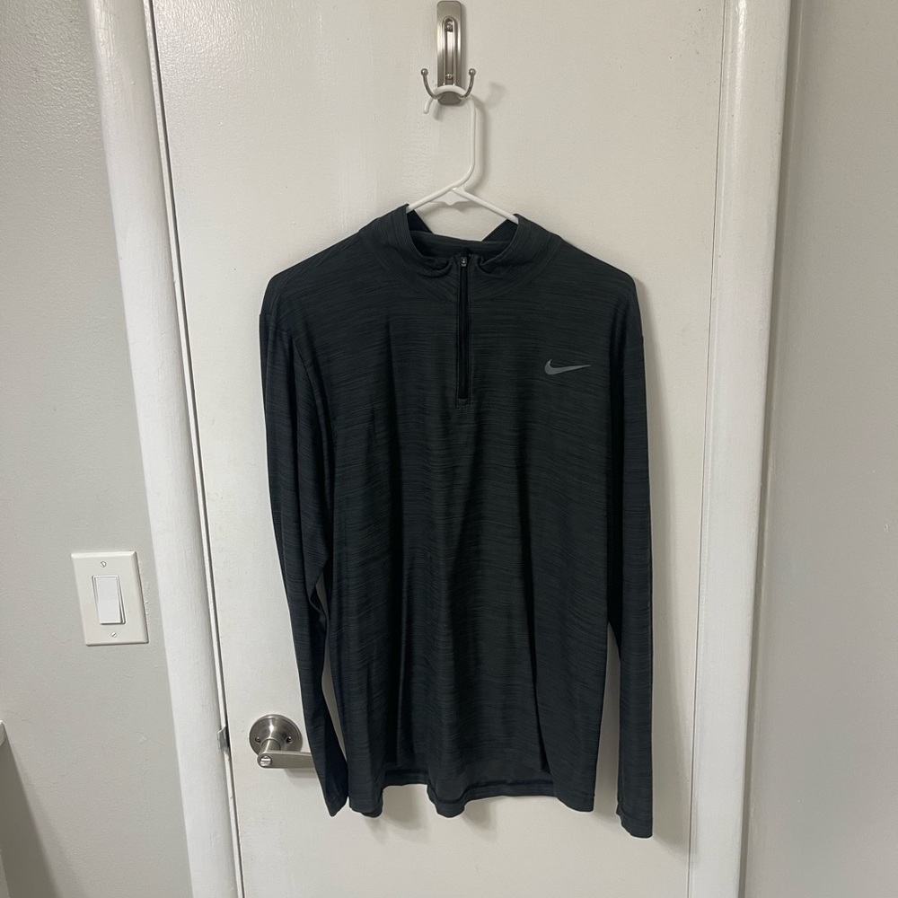 Men’s Nike 1/4 Zip Pullover